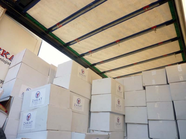 Zakat Foundation of America - Fifth Truckload of Food Packages Delivered to Syrians and Syrian Refugees